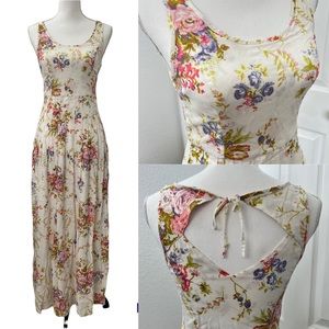 LC LAUREN CONRAD Floral Maxi Dress; white floral; 6
